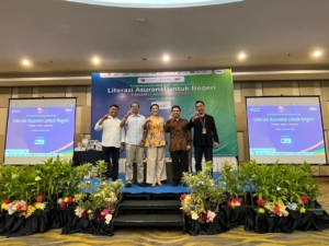 Meriahkan Hari Asuransi 2025, AXA Mandiri Berikan Literasi Asuransi dan Polis Gratis Kepada UMKM