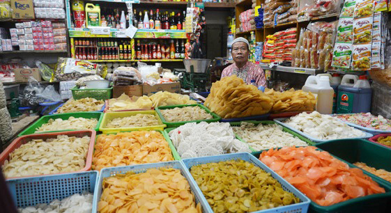 Waspada Nataru, Sri Sultan HB X Minta TPID DIY Petakan Surplus Pangan dan Perkuat Peran BUMD Stabilisasi Harga