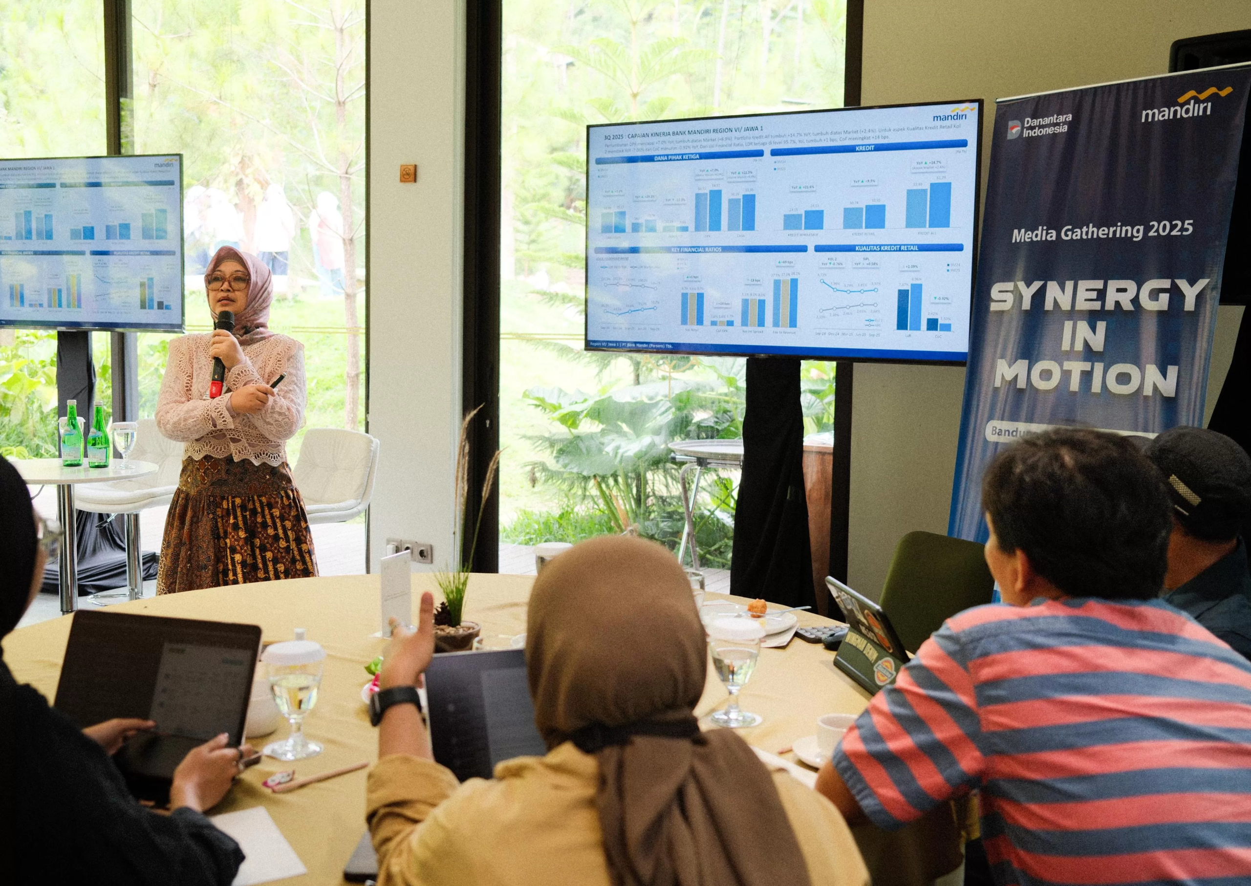 Melalui Program Pemberdayaan dan Sinergi Layanan Keuangan, Bank Mandiri Perkuat Ekonomi Kerakyatan