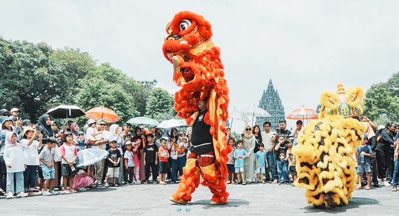 Trafik Penumpang Melambung 10%, InJourney Hidupkan Nuansa Pecinan di Candi hingga Bandara
