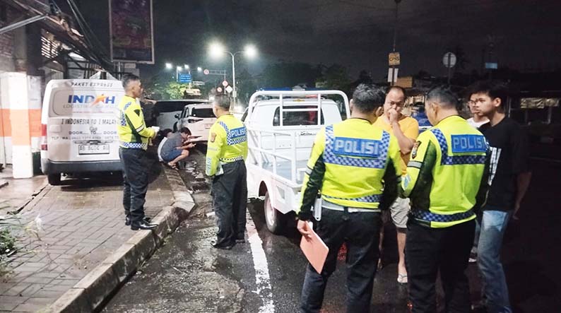 Kecelakaan Beruntun di Simpang Empat Monjali Sleman: Empat Mobil Ringsek Akibat Lampu Lalin Padam