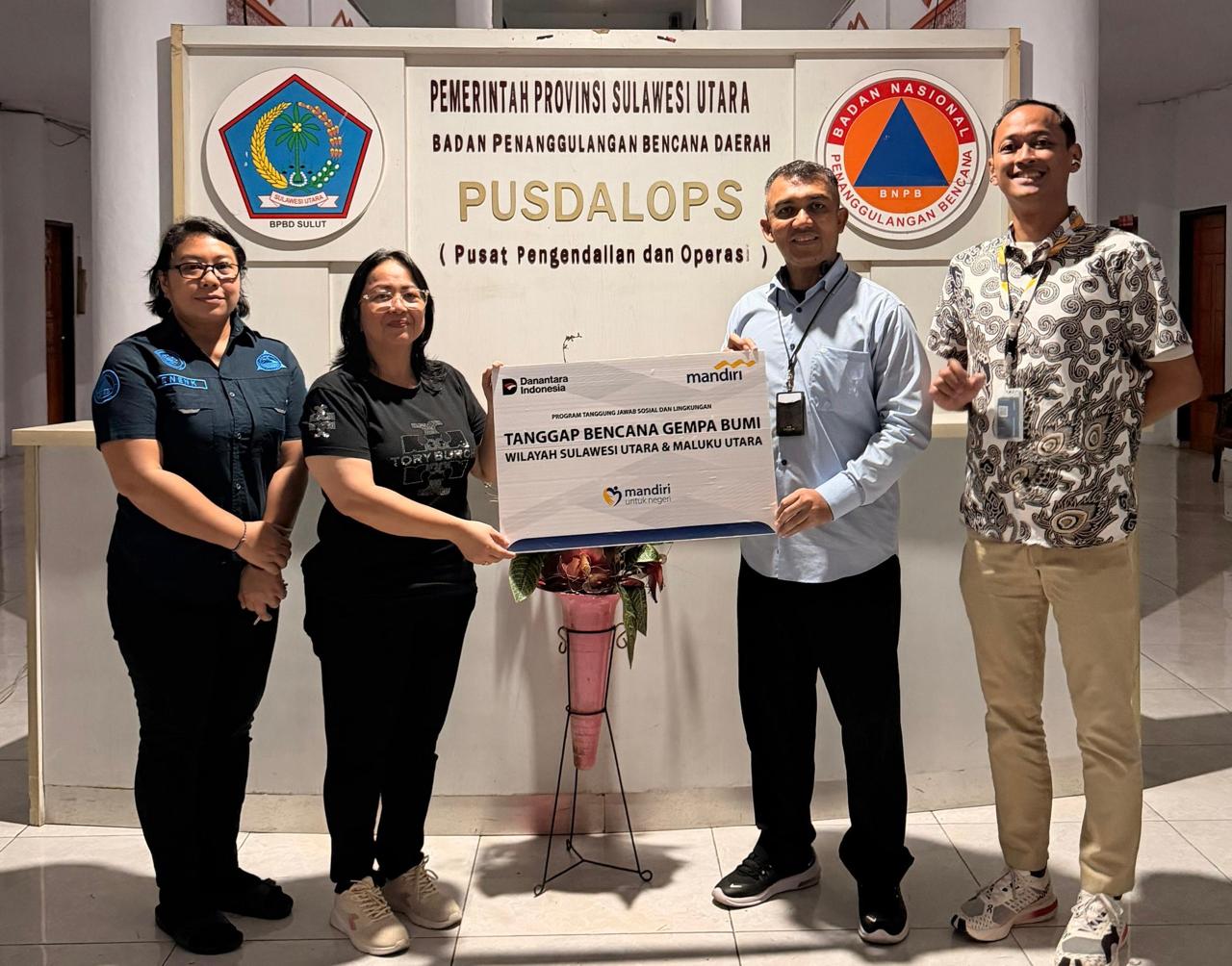 Bank Mandiri Salurkan Bantuan ke Masyarakat Terdampak Gempa di Sulawesi Utara dan Maluku Utara