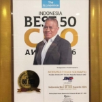 Nakhoda Inspiratif! Bos JNE Mohamad Feriadi Soeprapto Sabet Penghargaan “Indonesia Best 50 CEO Awards”