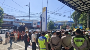 Aksi Demo Korban Penipuan Dika Dinilai Janggal