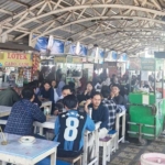 Kas Sering Tombok, Denda 100 Ribu Berlaku: Cara Tak Biasa Pedagang “Foodcourt” Denggung Jaga Kekeluargaan
