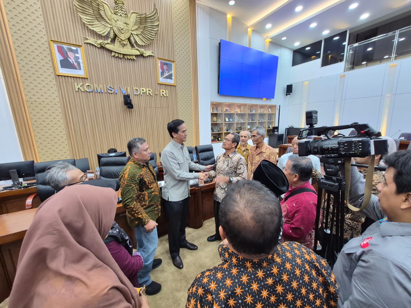 DPR RI: Bank Tidak Terlibat Kasus Penipuan di Purwokerto, Aset Pelaku Harus Dikejar