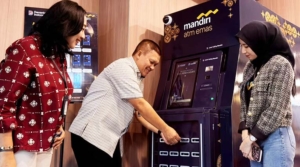 Bukan Uang Cash, Mesin ATM Bank Mandiri Keluarkan Logam Mulia Batangan